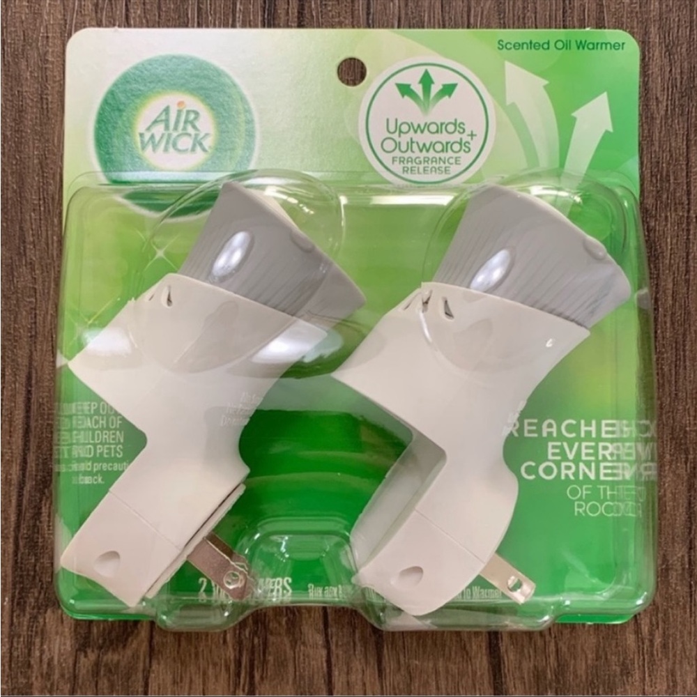 ✨ NWT Four Air Wick Scented Oil Warmers ✨